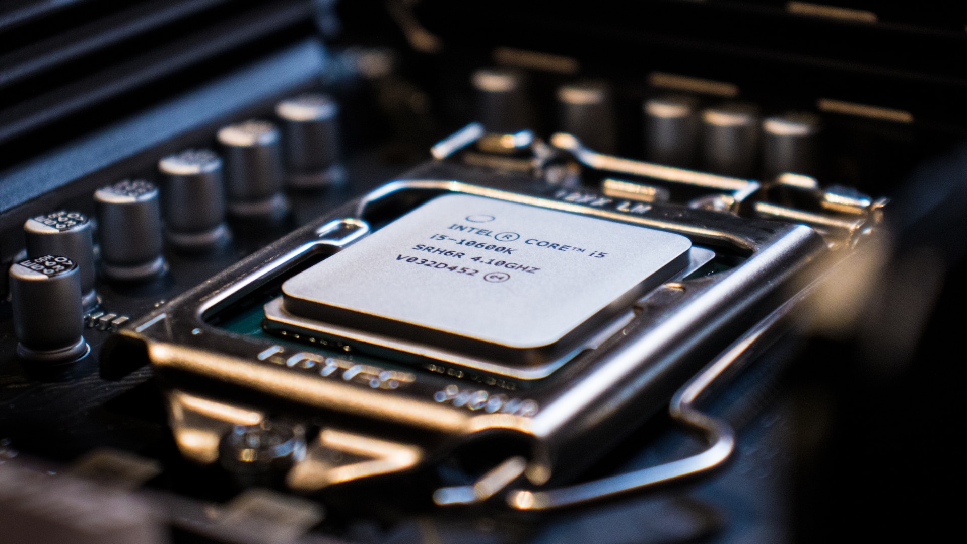 A Guide To Overclocking Your CPU - Pros And Cons