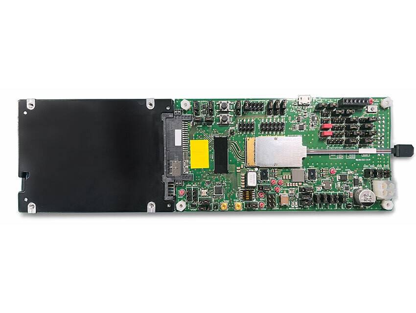 Kioxia, AIO Core, and Kyocera have collaborated to create a Broadband Optical SSD that is compatible with PCIe 5.0 for use in environmentally friendly data centers of the future.